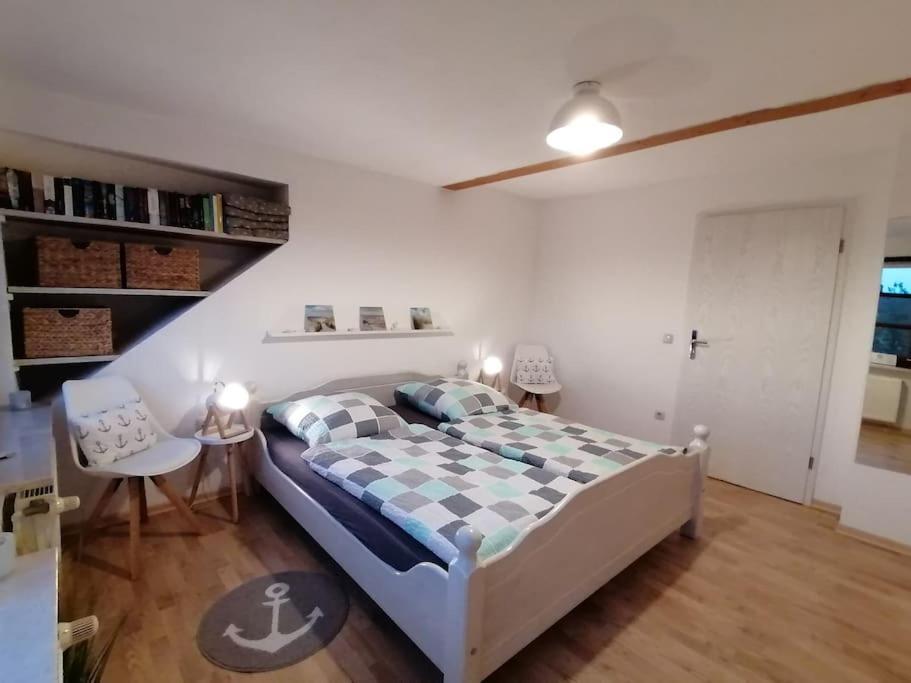 Ferienwohnung Fernblick Osdorf Luaran gambar